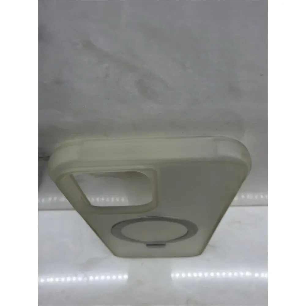 iPhone 12 13 14 Pro Max MagSafe Charging Case With Stand Good Condition